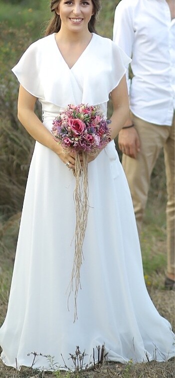 Beyaz şifon nikah yada çekim elbisesi