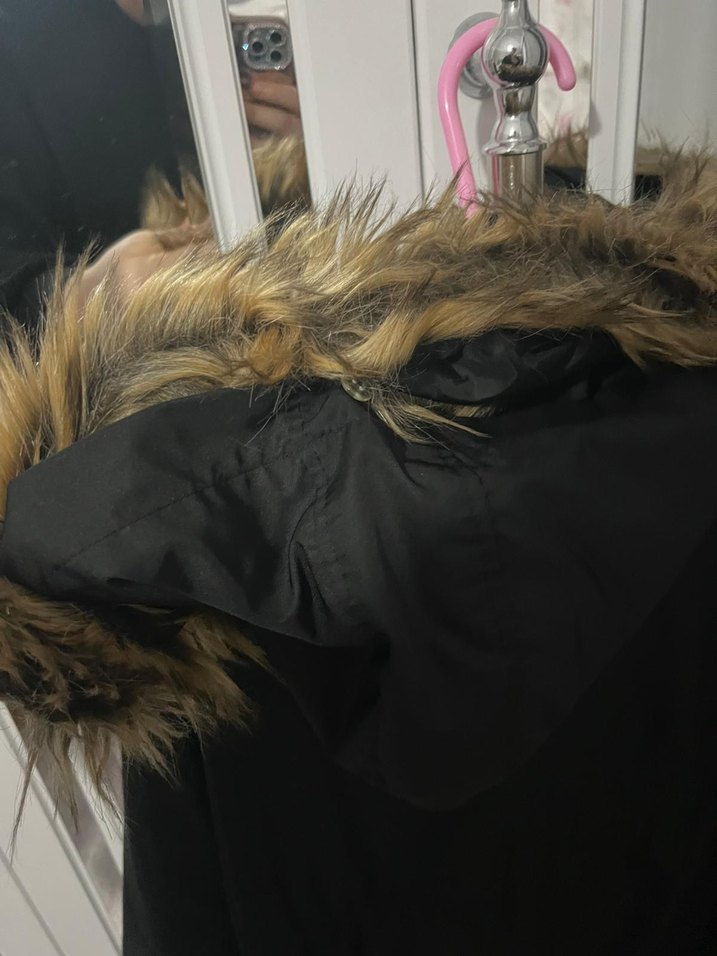 Siyah Uzun Kadın mont Kürklü Kapüşon - Görsel 5