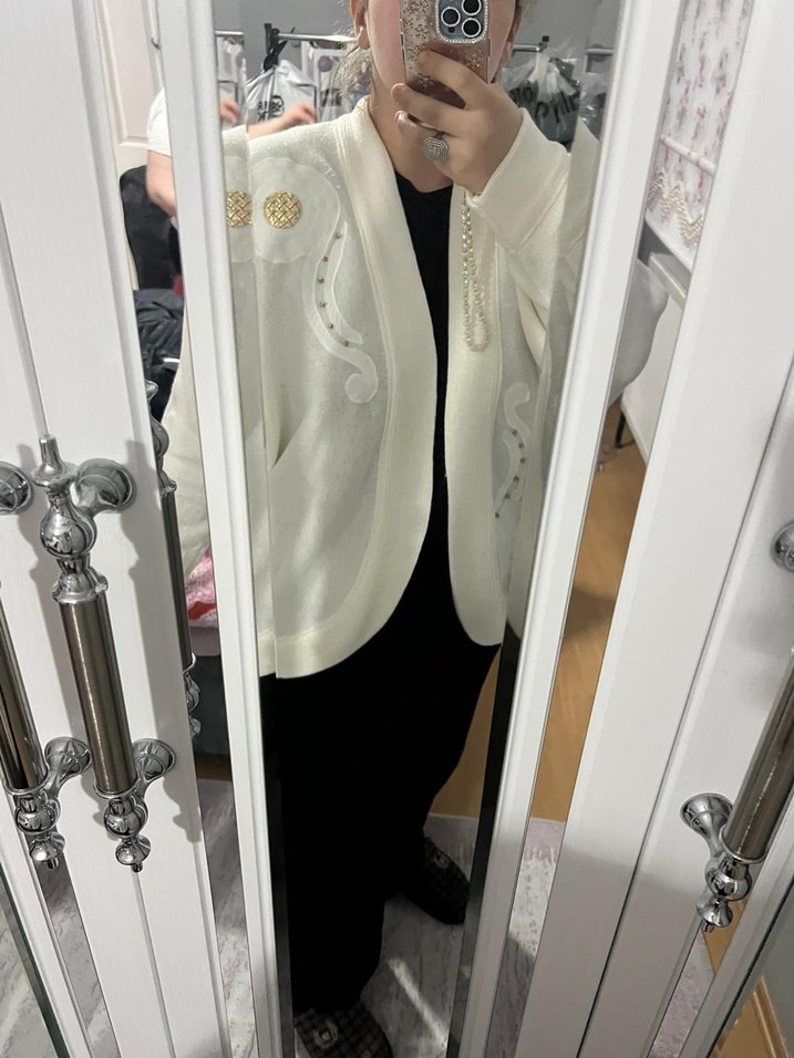 Kadın Beyaz Nakışlı triko Hırka - Görsel 5