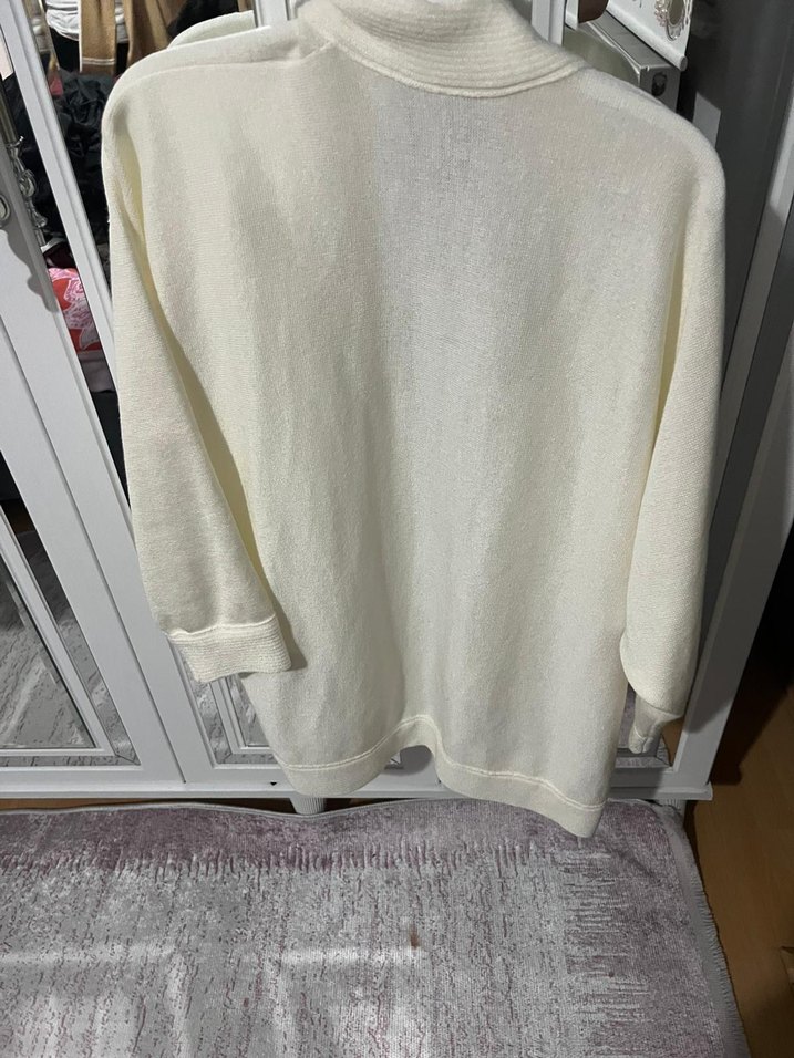 Kadın Beyaz Nakışlı triko Hırka - Görsel 4