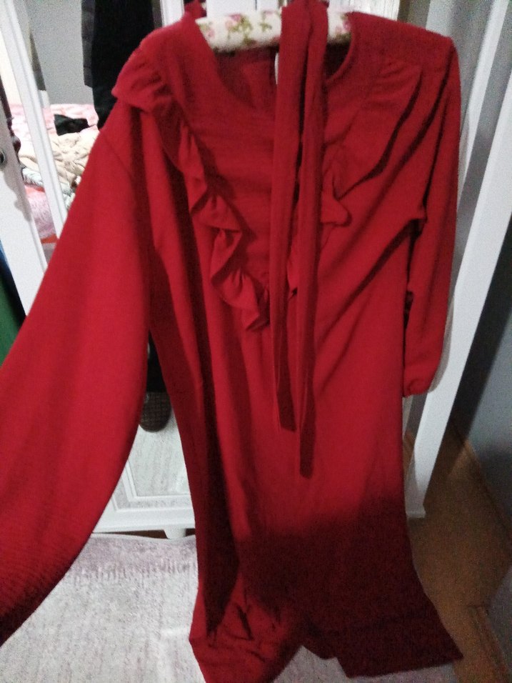 Kırmızı Fırfırlı elbise - Görsel 2