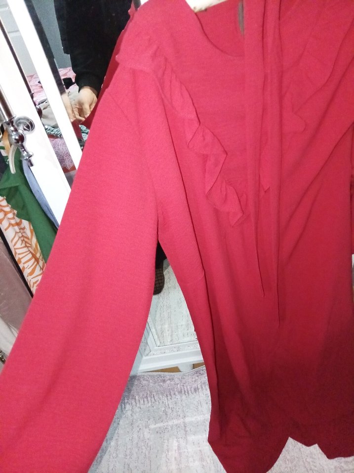 Kırmızı Fırfırlı elbise - Görsel 3