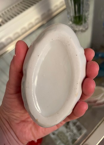 Pastel Çiçek Desenli Beyaz Pudra Kutusu - Görsel 4