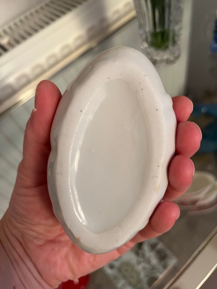 Pastel Çiçek Desenli Beyaz Pudra Kutusu - Görsel 4