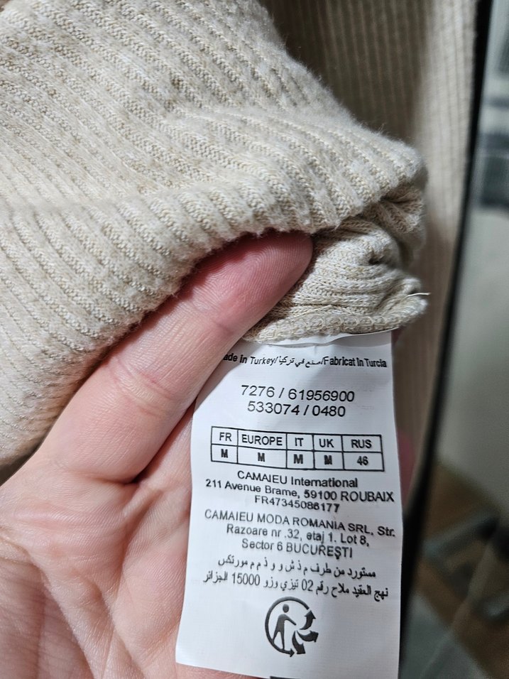 Kadın Bej Yüksek Yakalı İnce Triko Kazak - Görsel 3