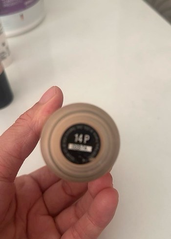 MAC MAC Studio Fix Fluid SPF 15 Açık Bej Fondöten