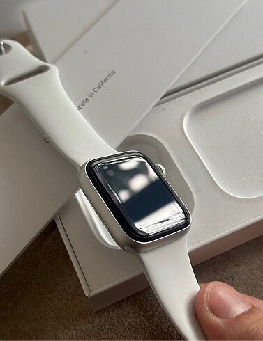 Apple Watch SE 2.Nesil 40 MM