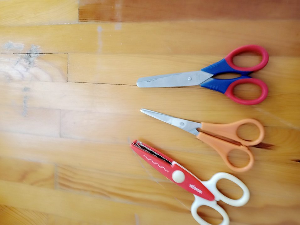 Renkli Okul Makasları Seti - Görsel 2