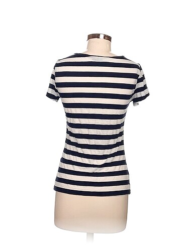 s Beden LC Waikiki T-shirt %70 İndirimli.