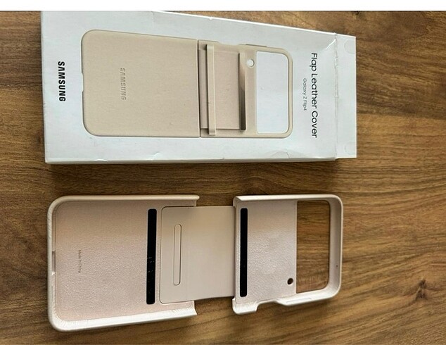 Samsung galaxy z flip 4 orijinal deri kılıf