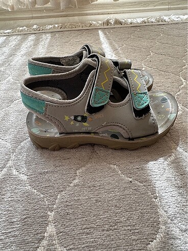 LC Waikiki Erkek çocuk sandalet