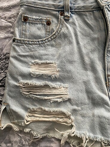 Pull and Bear Pull & Bear denim distressed şort