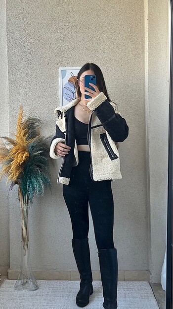 Zara Model