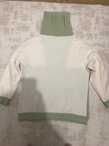 LC Waikiki Lcw Sweatshirt