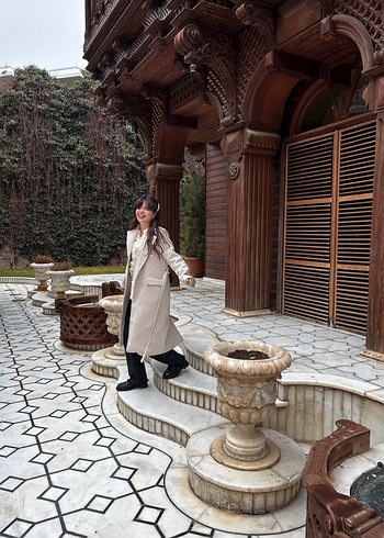 Düğmeli uzun krem kaban - Görsel 5