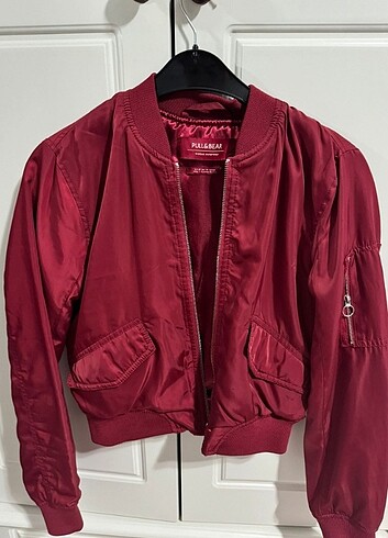 Pull and Bear Pull and bear bomber