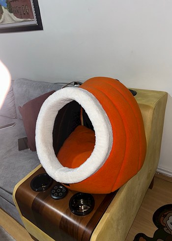 Renkli Turuncu Kedi Yatağı - Görsel 6