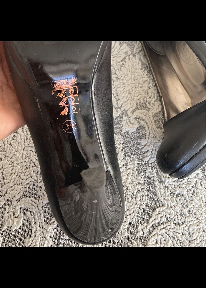 Topuklu ayakkabı - Görsel 4