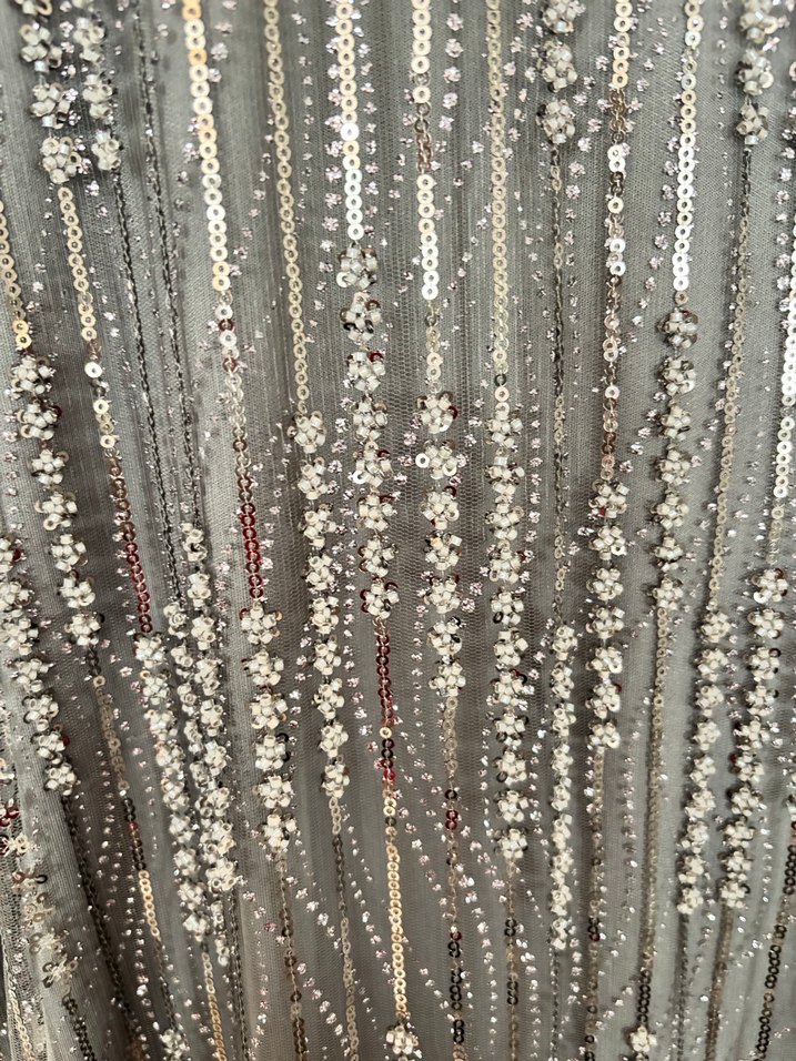 Gri Uzun Drapeli Kadın Abiye - Görsel 3