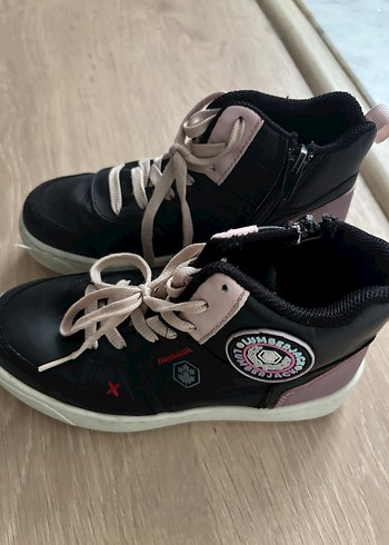 Kız Çocuk Siyah-Pembe Bağcıklı Spor Ayakkabı - Görsel 2