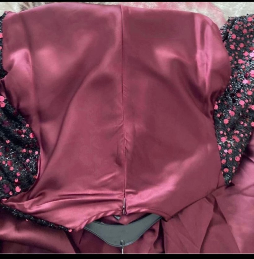 Bordo Uzun Kollu Pul İşlemeli saten abiye - Görsel 3