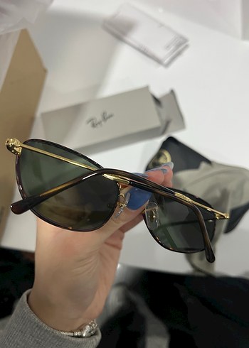 RAY-BAN 3749 927358 55-18
Unisex GÜNES GÖZLÜGÜ - Görsel 7