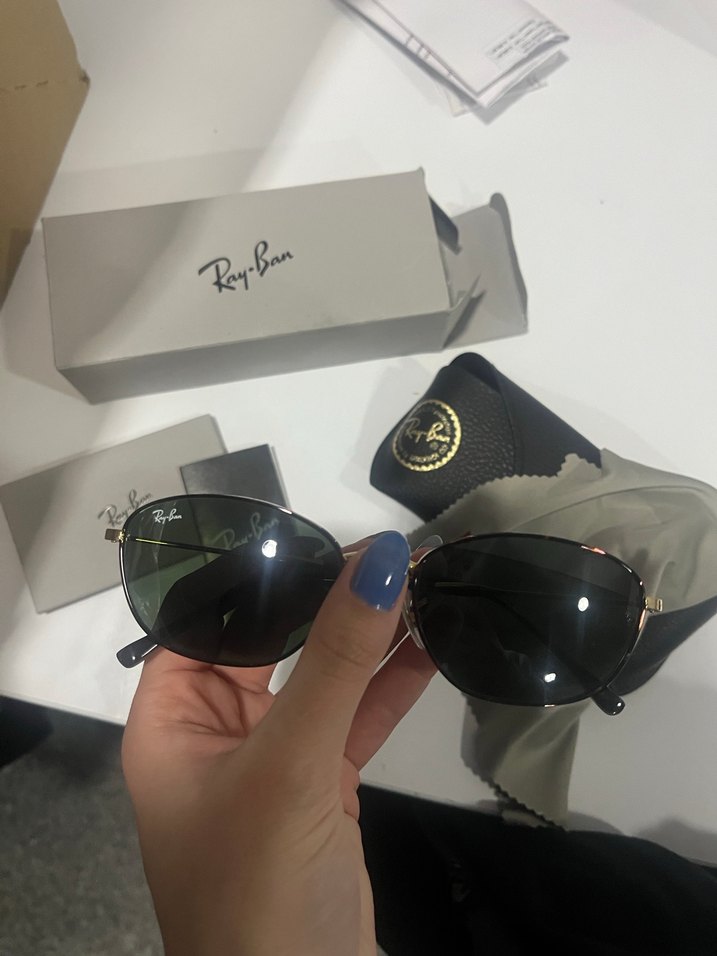 RAY-BAN 3749 927358 55-18
Unisex GÜNES GÖZLÜGÜ - Görsel 5