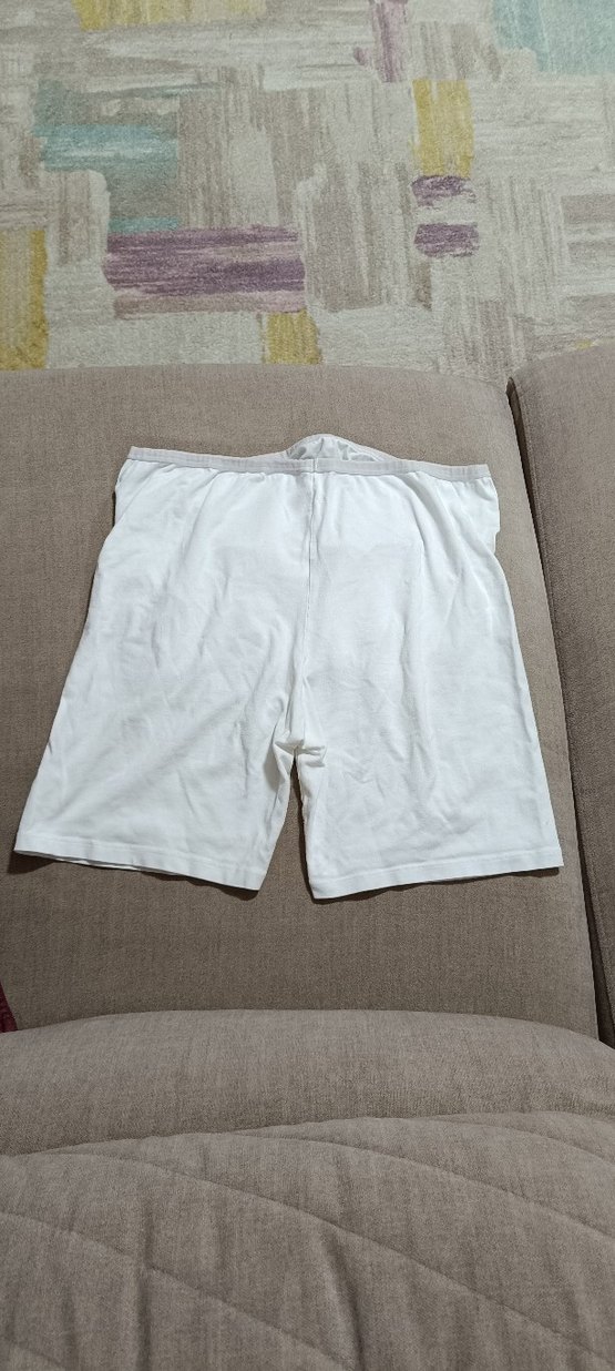 Beyaz Hamile Midi Şort - Görsel 2