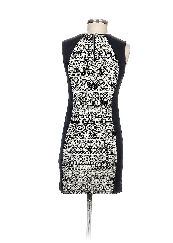 H&M Kısa Elbise %70 İndirimli. - Görsel 3