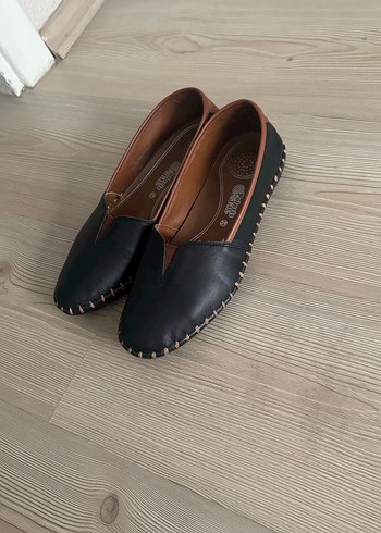 Düz Tabanlı Kahverengi Anne Ayakkabısı - Görsel 2