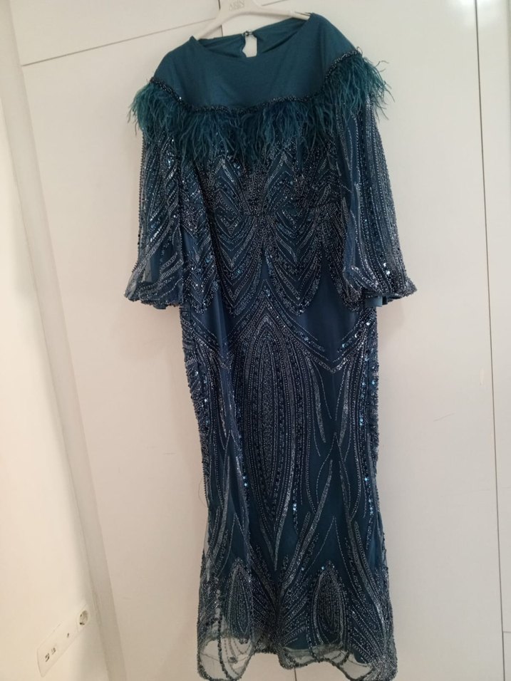 Tesettür abiye elbise - Görsel 3