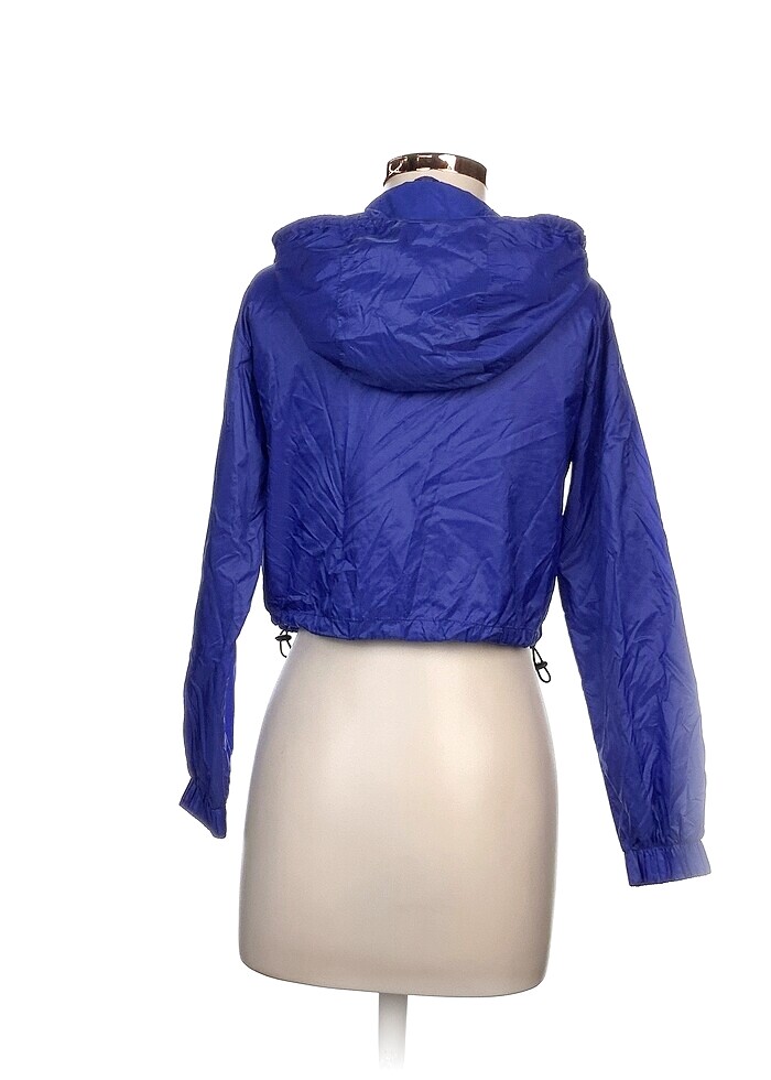 Bershka Yağmurluk %70 İndirimli. - Görsel 3