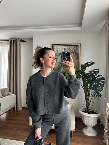 m Beden gri Renk Antrasit eşofman takımı