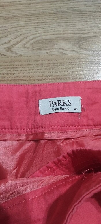 Park Bravo Park Bravo Etek