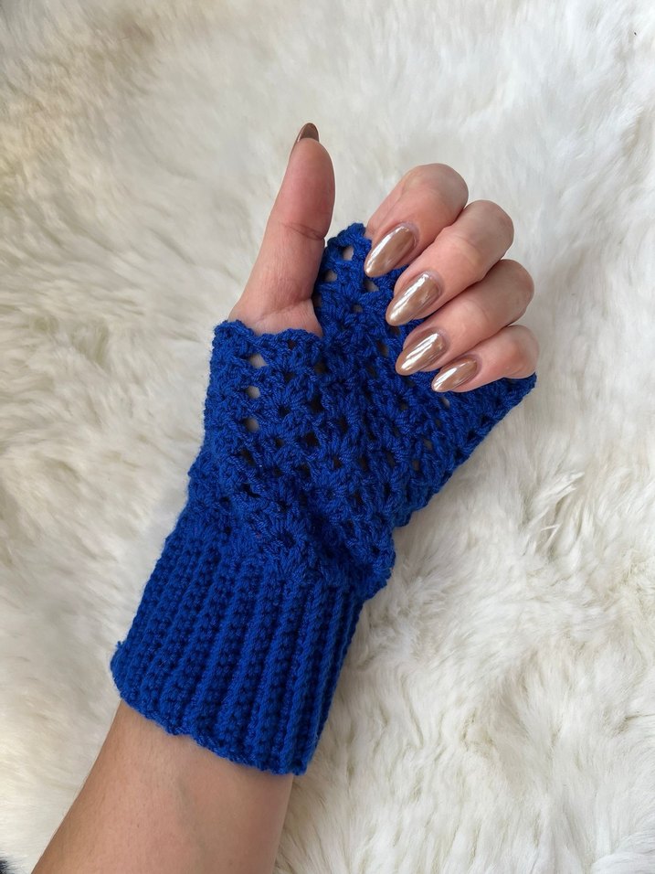 Bej Dantel Detaylı Bohem Örgü Eldiven - Görsel 3