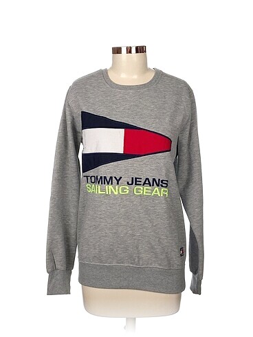Tommy Hilfiger Sweatshirt %70 İndirimli.