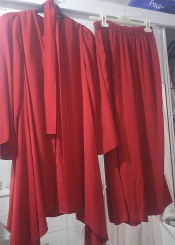 Parlak Kırmızı Kadın Uzun kol takim - Görsel 2