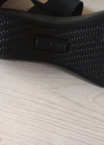 Siyah Bohem Tokalı Dolgu Topuklu Kadın Sandalet - Görsel 10