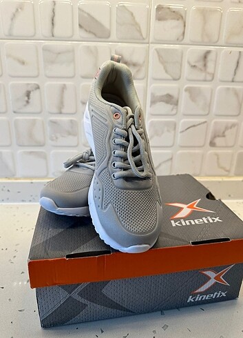 Kinetix Spor ayakkabı
