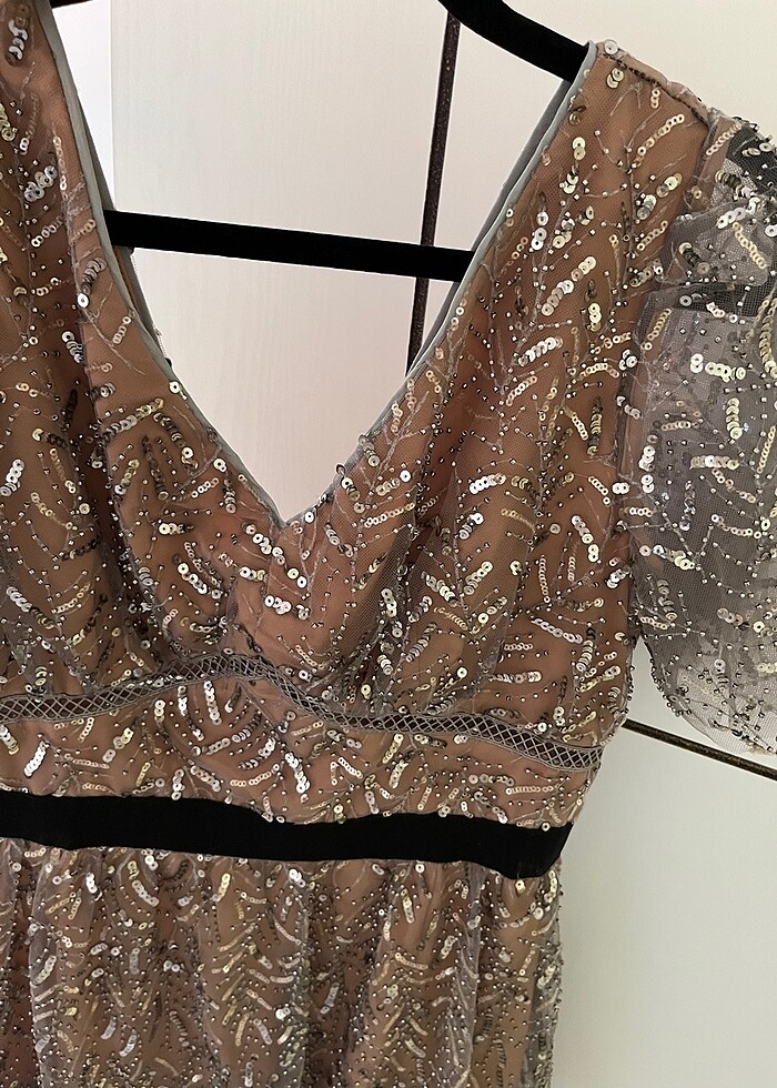 Şık kadın elbise - Görsel 4