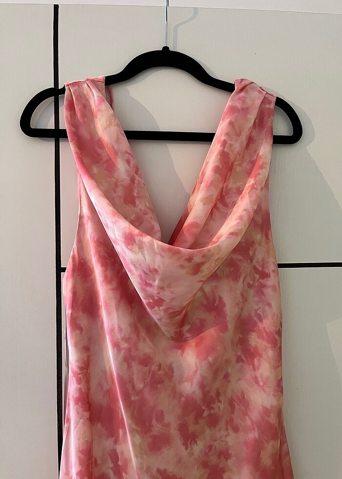 Şık kadın elbise - Görsel 4