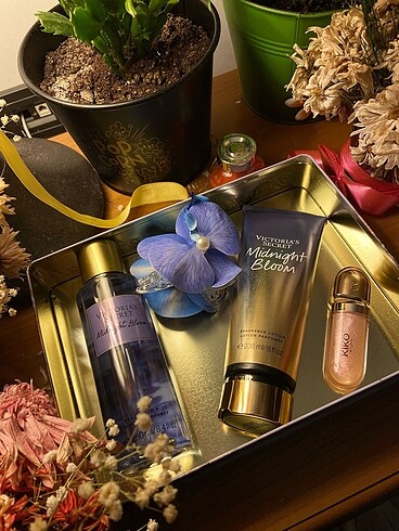 Victoria s Secret Victoria secret set