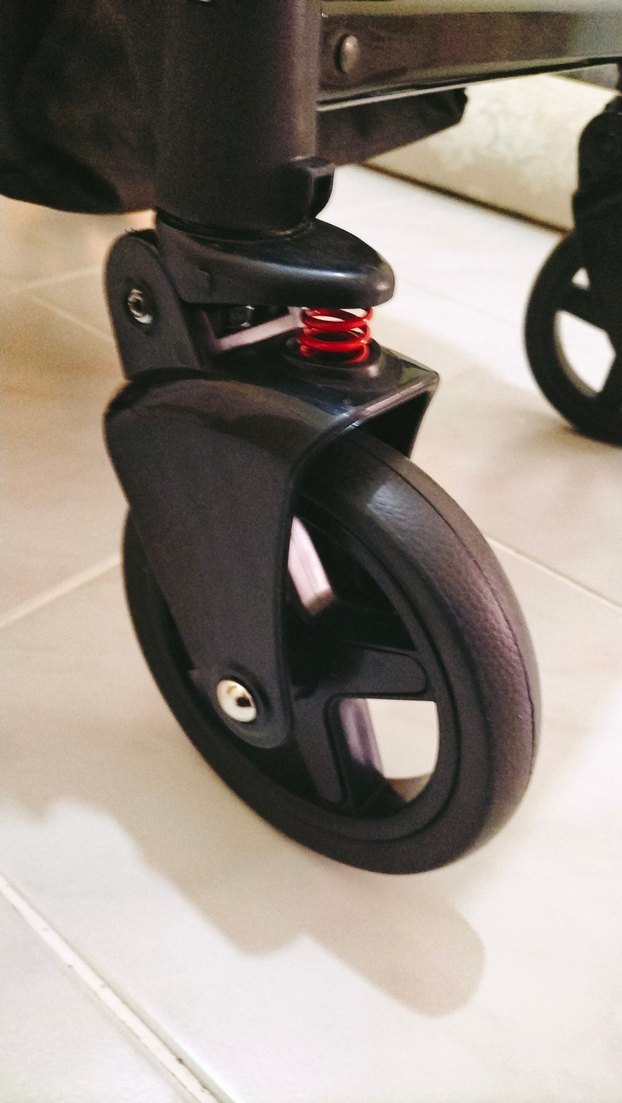 Siyah Bebek Arabası - Görsel 5