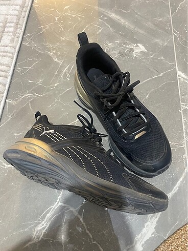 Puma spor ayakkabı - Görsel 2