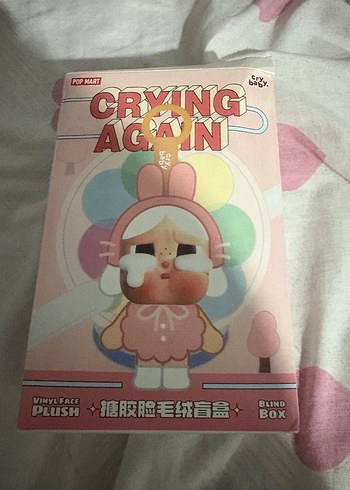 CRYING AGAIN Peluş Kutu