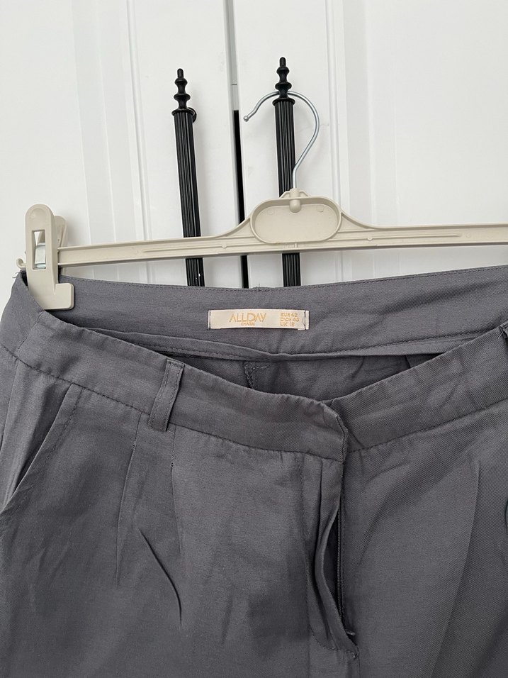 Gri Keten Beli Kemerli Rahat Kadın Pantolon - Görsel 2