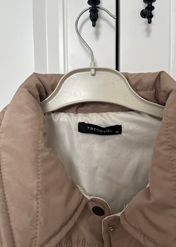 Bej Düğmeli Kadın Ceket - Görsel 2