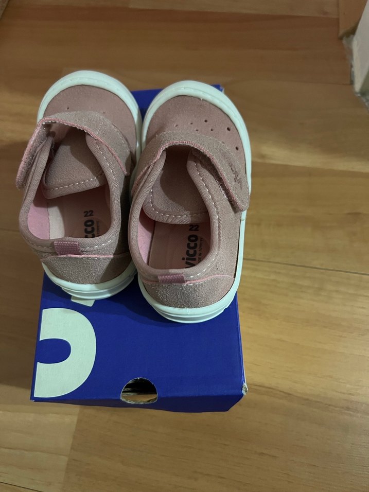 Kız Bebek İlk Adım Pembe Cırtlı Ayakkabı - Görsel 2