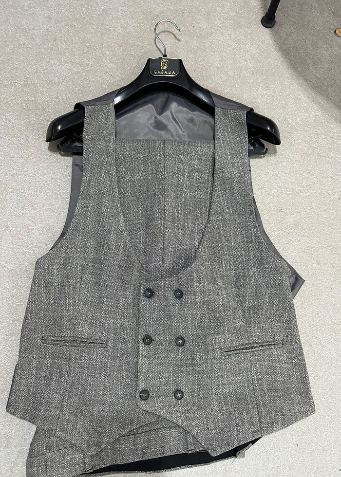 Gri Takım Elbise - Görsel 4