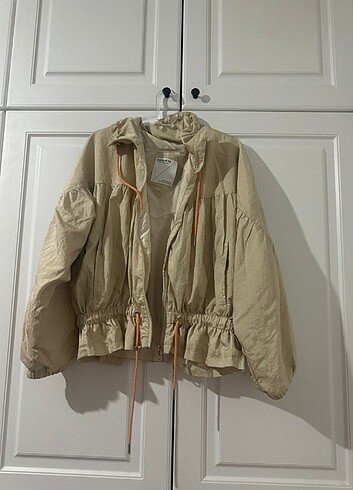 Pull&bear yağmurluk 